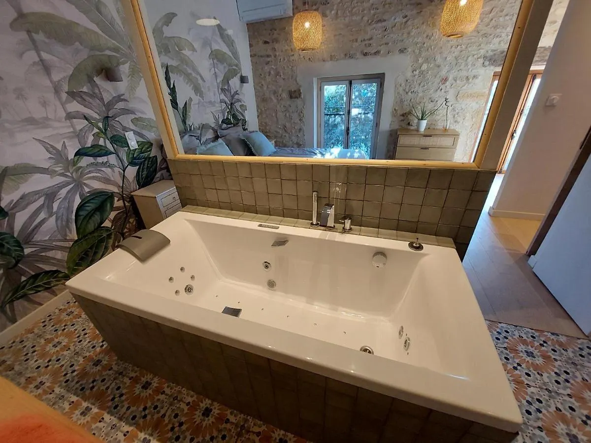 Songes De Vigne Bed and Breakfast Bagnols  Frankrijk